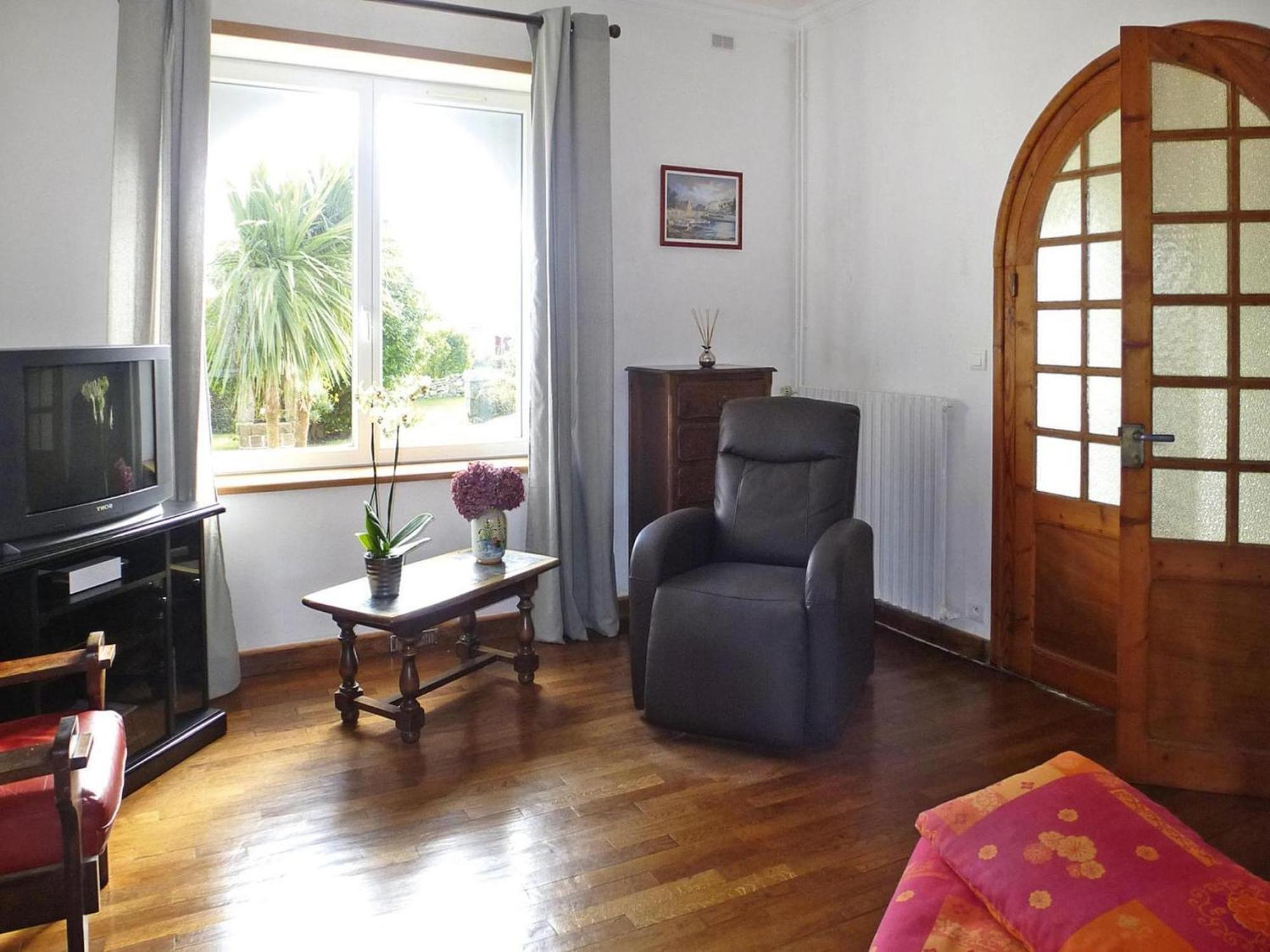 Holiday Home In A Quiet Location Near The Coast Pleumeur-Bodou Exteriör bild